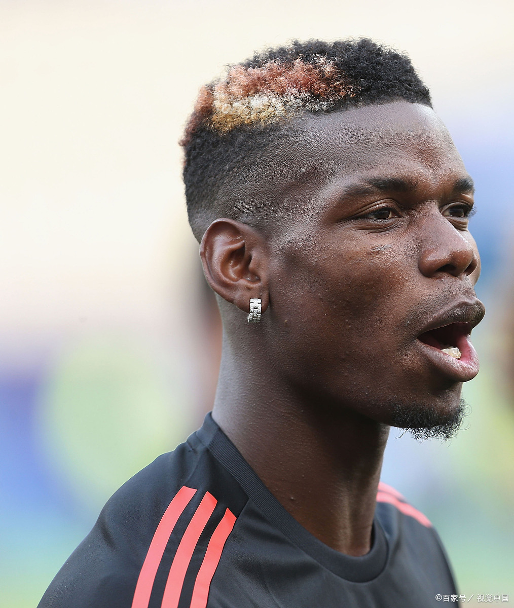 英格兰碾压土耳其，博格巴送出助攻的简单介绍