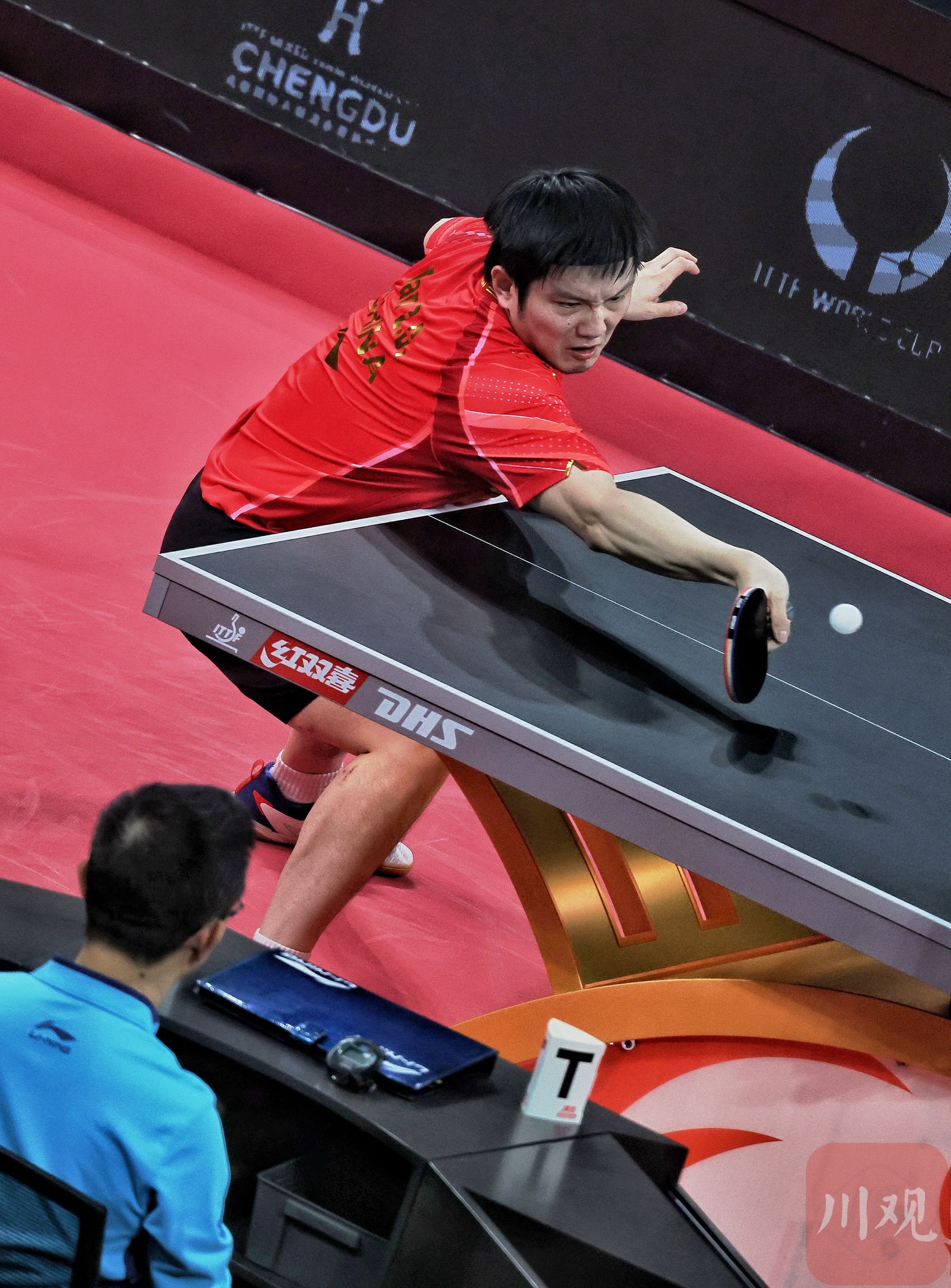 开云体育app-中国乒乓球队完胜瑞典乒乓球队，樊振东高光表现