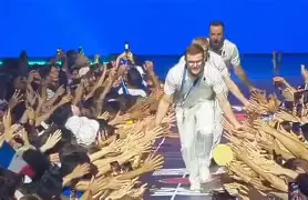 日本乒乓球队逆转法国乒乓球队，王皓关键制胜