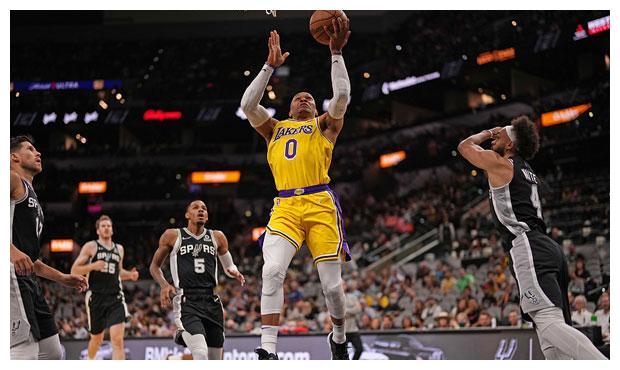 马刺逆转天津队,浓眉哥关键制胜 马刺逆转天津队,浓眉哥关键制胜