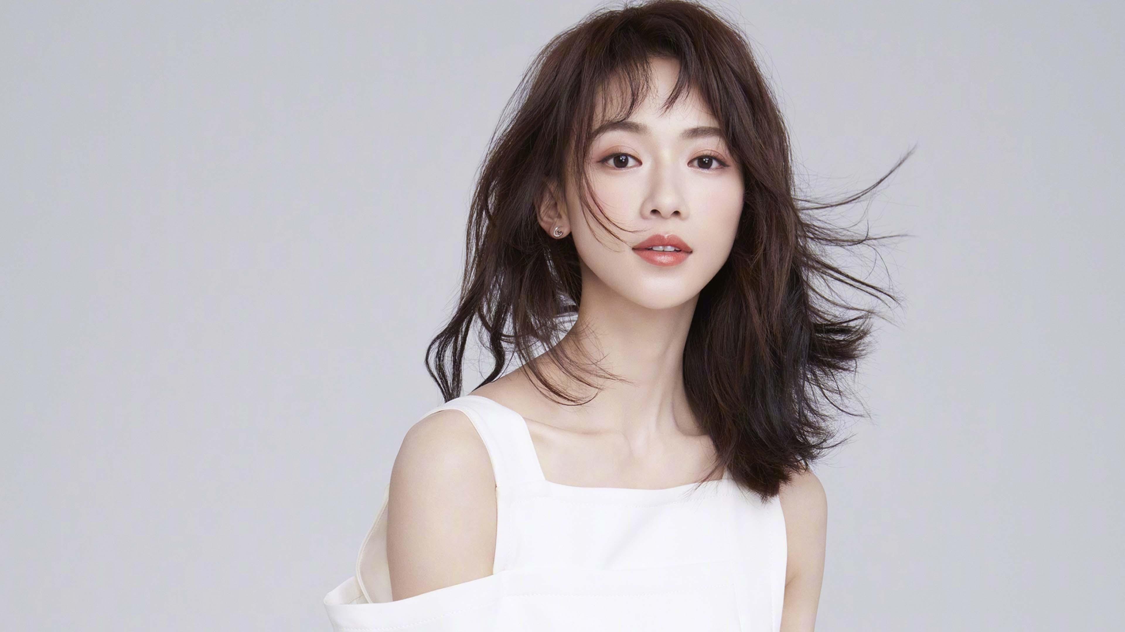 黑暗中的独舞者,当欧冠决赛的聚光灯落在努涅斯身上