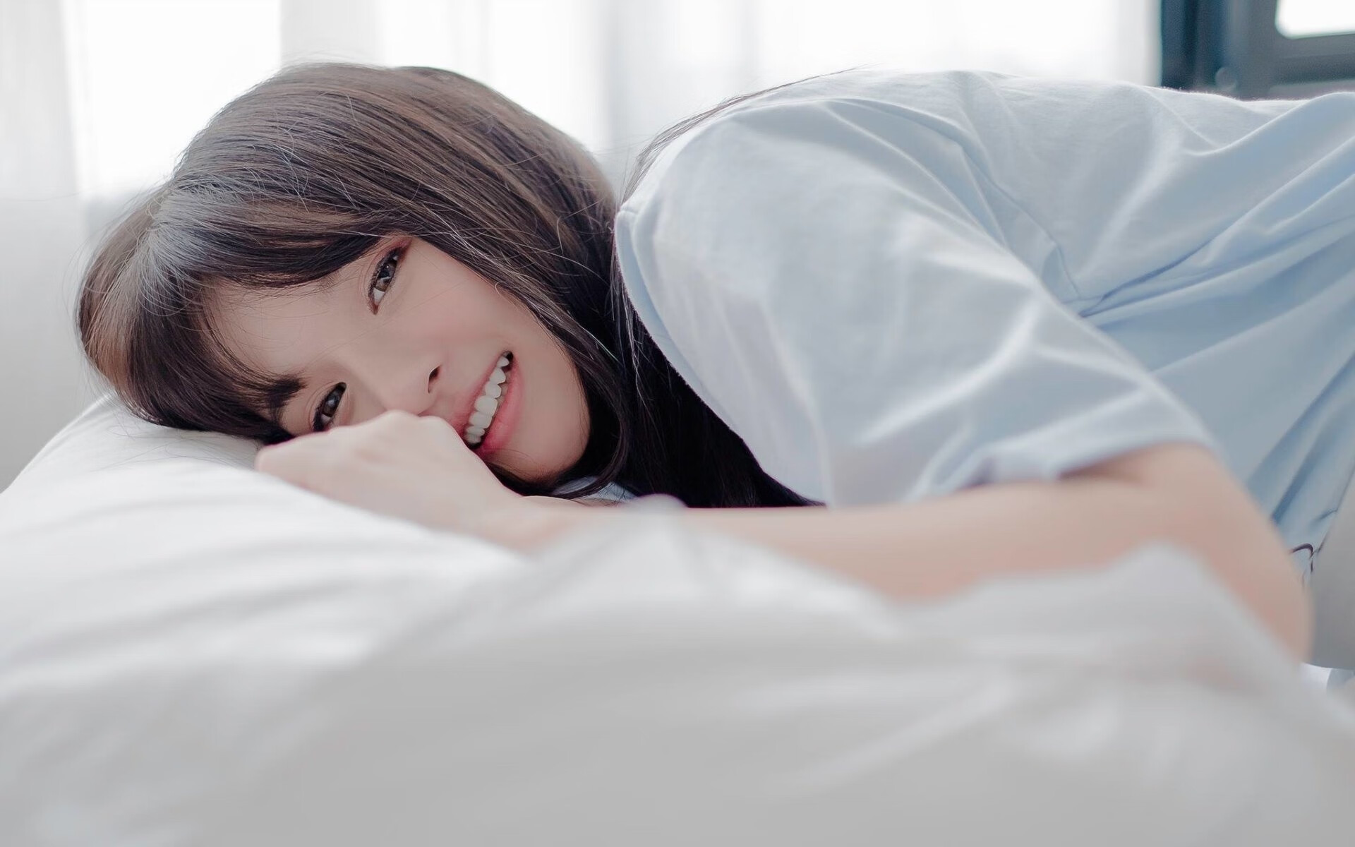 从首尔到利物浦，一场胜利与一个启示，足球世界的双重变奏